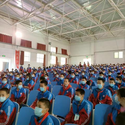 “新学期 心开始”——七年级入学适应心理健康讲座