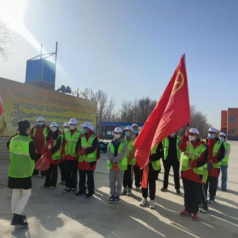 铸牢中华民族共同体意识 弘扬新时代雷锋精神——和硕县第二中学开展“学雷锋”志愿服务活动