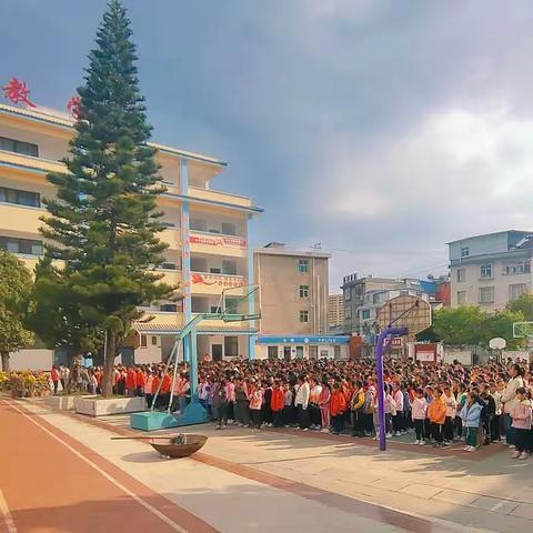 预防为主，生命至上——东城小学消防安全宣传演习活动