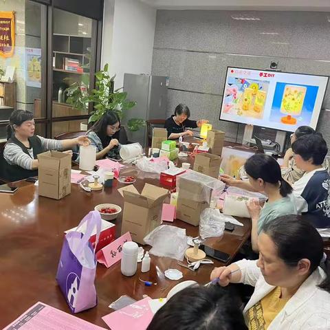 之江支行贵宾客户DIY暖灯活动