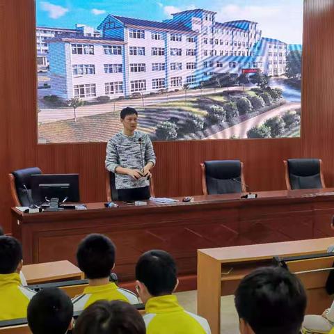 怀揣梦想  砥砺前行---建宁三中召开八年级学生会简报