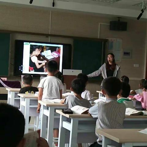 同课异构谱新曲，实验小学共竞技――度假区实验小学举行“同课异构”观课摩课活动