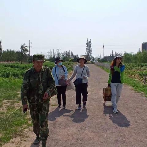 大同市文联乡村振兴、文化扶贫大同土林写生纪实