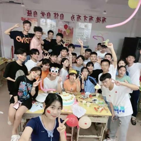 18园林大专班“感悟母爱，助力职考”活动