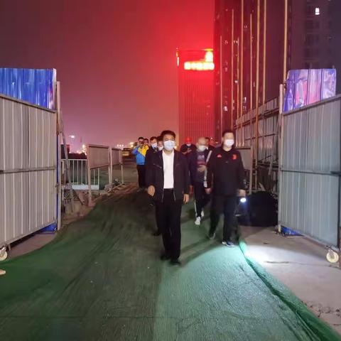 突击夜查 直奔现场——政府副区长范文博夜查大气污染治理