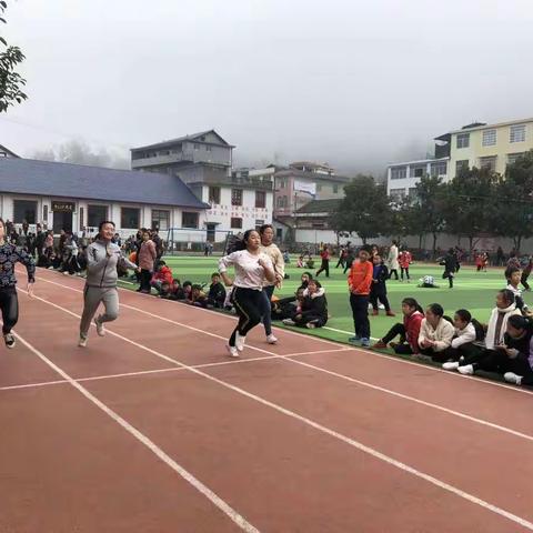 桥自弯学校运动会精彩瞬间集锦