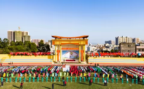 市运赛场乘风起，儒城健儿竞风流