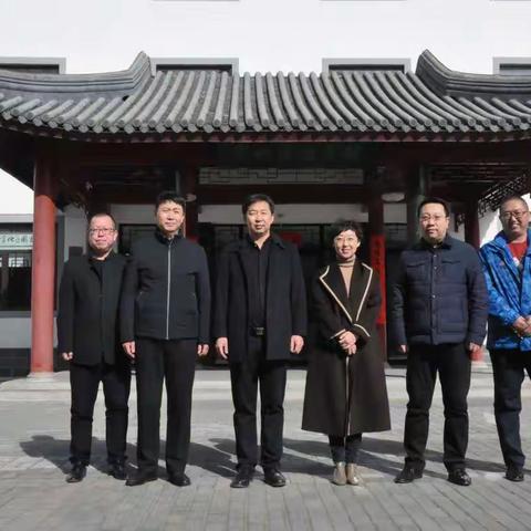宣化区委常委宣传部部长莘瑞宝莅临宣化区图书馆（万柳馆）视察工作
