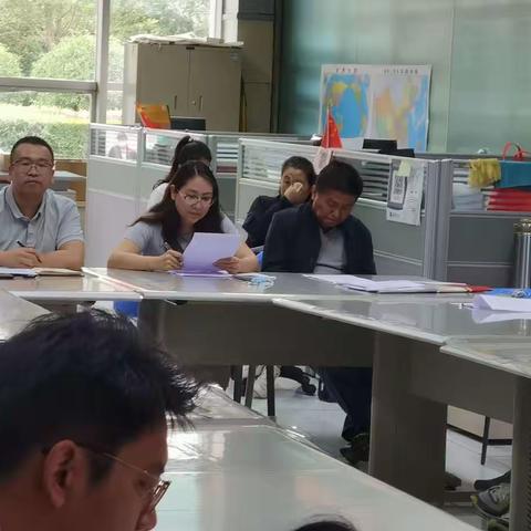 科研处党支部成功召开“违规收送红包礼金和不当收益及违规借转贷或高额放贷”专题组织生活会和专题会议
