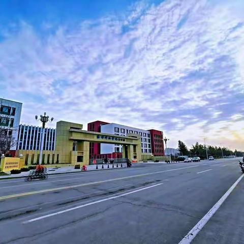 如遇初见，怦然心动——记录多彩五专