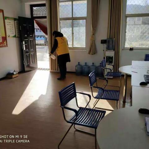 抗“疫”在行动，我们在奋斗