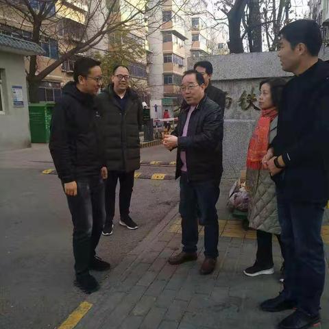 大明宫街道西铁社区开展迎全运环境大整治专项工作