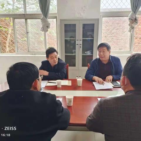 区人大常委会委员就五项联动监督到毛演堡镇联系基层人大代表