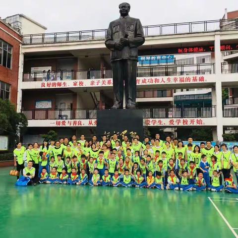 最好的家校关系：家长挺老师，老师挺孩子！