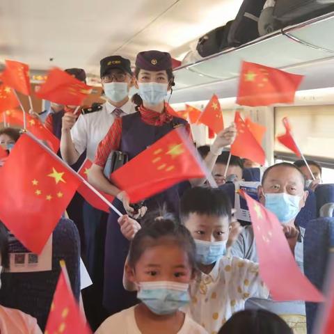 乌鲁木齐局集团公司工会举办《喜迎二十大建功新时代》职工摄影展，摄影作品展示之四