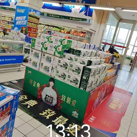 大庆东路店伊利牛奶堆码执行