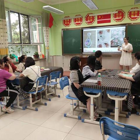 工艺美术活动-制作干花书签