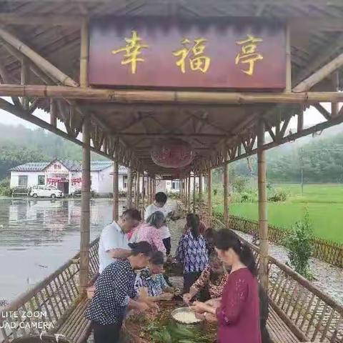 “粽”有你，全民裹粽庆佳节