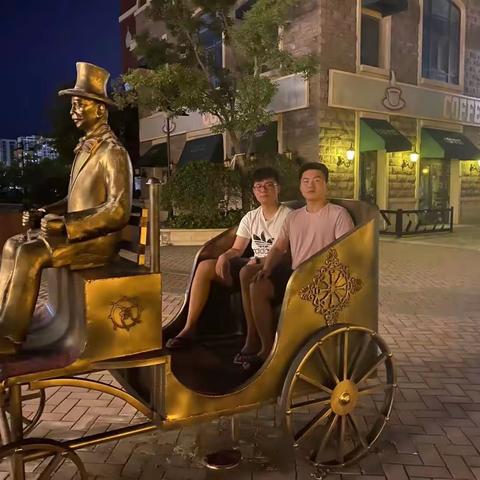 打油诗，两箩筐。