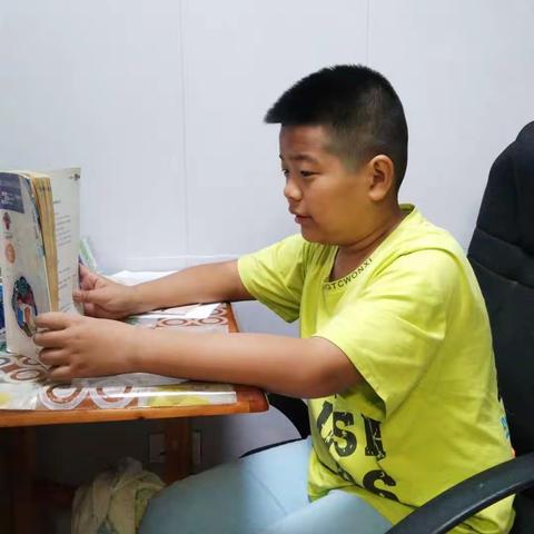 东盛小学五年五班徐绍辉家庭读书会第185期