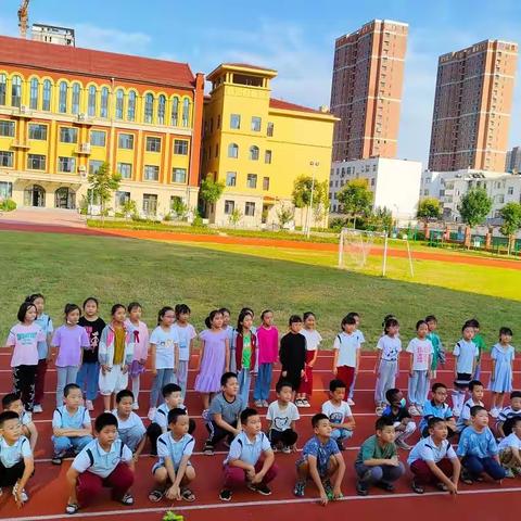 古城小学3.7班的日常剪影——2022.9.8日拍摄