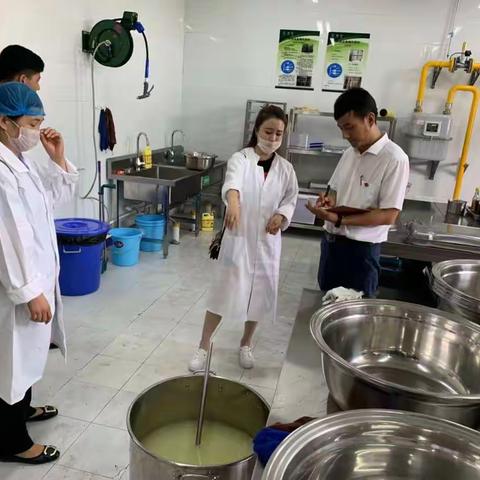 区市场监督管理局开展全区学校食品安全专项检查