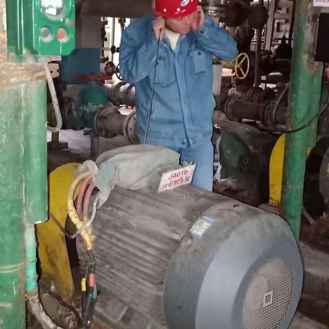重碱电工班致力于加强日常巡检工作