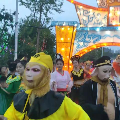 西游秀光与影
