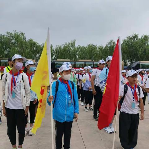 校内校外皆课堂    研学旅行助成长