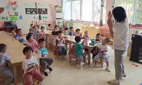 昌城镇中心幼儿园小一班居家科学防护