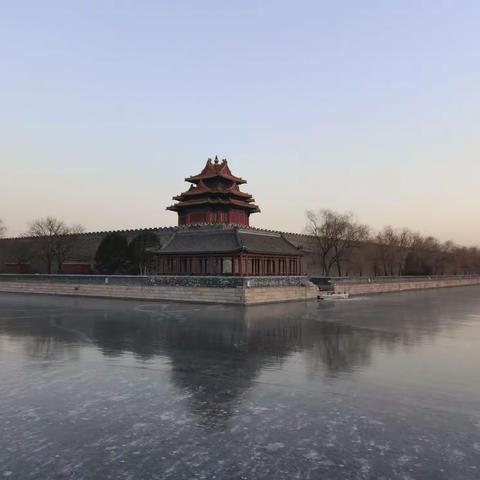 故宫角楼的光与影