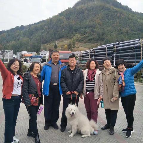 同学情…贵州遵义，重庆，四川乐山，雅安，成都之行！