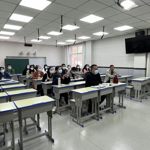 铁厂镇中心小学参加商洛市义务教育学校“双减”工作实操专题培训会