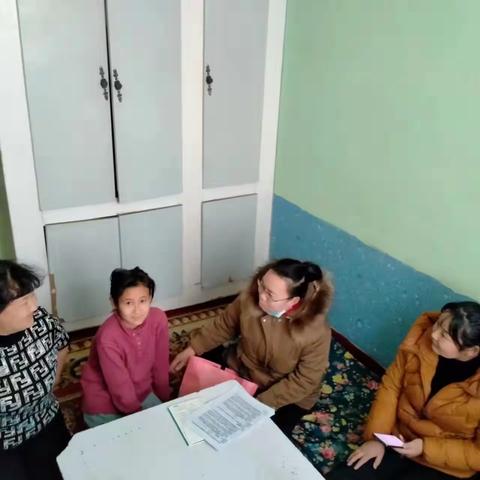 家访——架起爱心桥梁