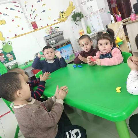 妈妈，我们爱你💖