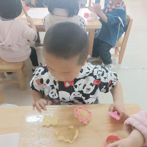 家长课堂《烤饼干》体验活动