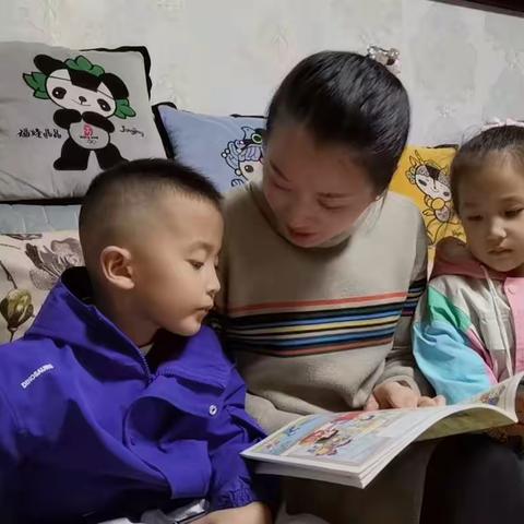 小手拉大手 阅读齐步走