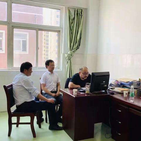 育英学校历史组参加区模考质量分析会