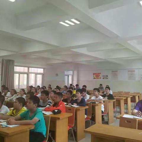 随风潜入夜，润物细无声——记合肥育英学校2018～2019学年新选聘历史教师示范课活动