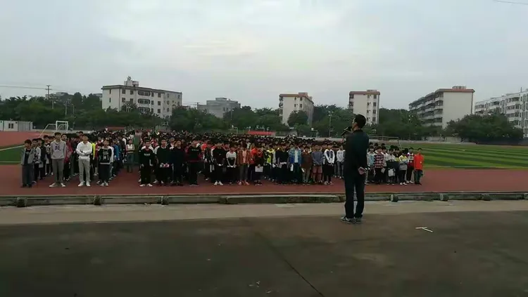 港南中学2018秋第七周工作小结