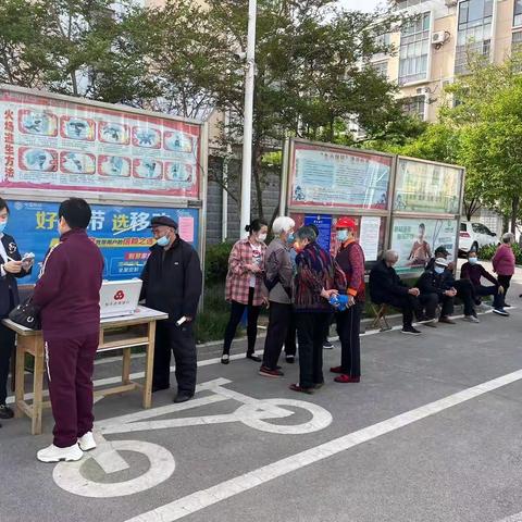 金融夜校走进周家社区