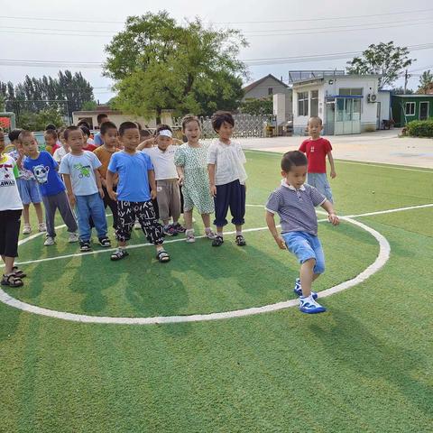 中四班一周生活总结