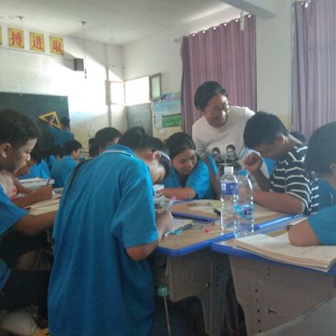 曹溪中学数学教研活动--主讲人:陈颖老师