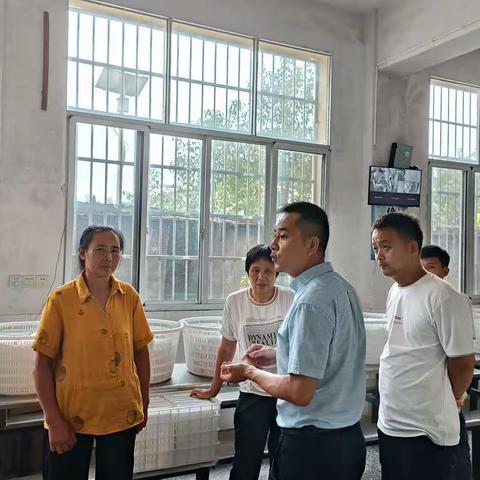 开学护“胃”行动——学校食堂食品安全及环境卫生自查自纠工作