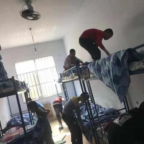 圣城小学五（七）中队 稻田拓展训练