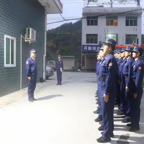 冯春副政委一行深入岚皋大队突击开展酒精检测