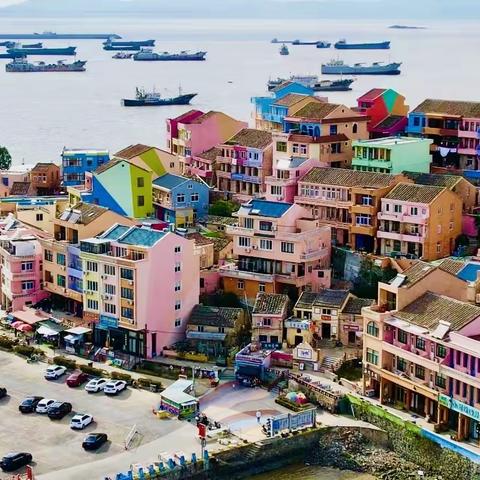 浙江温岭自驾游，醉入缤纷童话世界【小箬村】。（上）