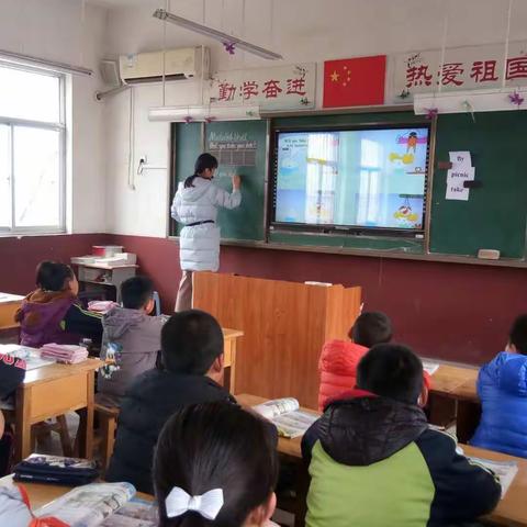 以研促教，教学相长 ——记闫寺中心小学英语组听评课教研活动