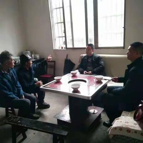 我为群众办实事，做群众的贴心人