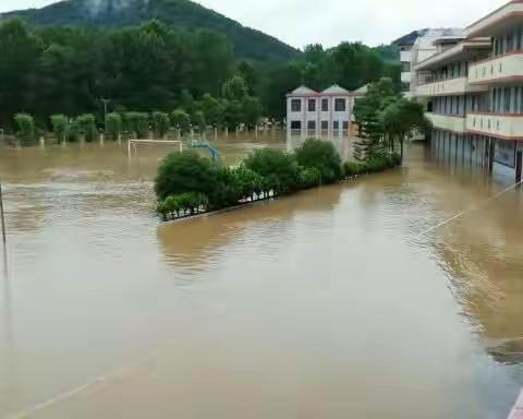 除水患 解民殇——洞卡拉排洪渠工程除险记